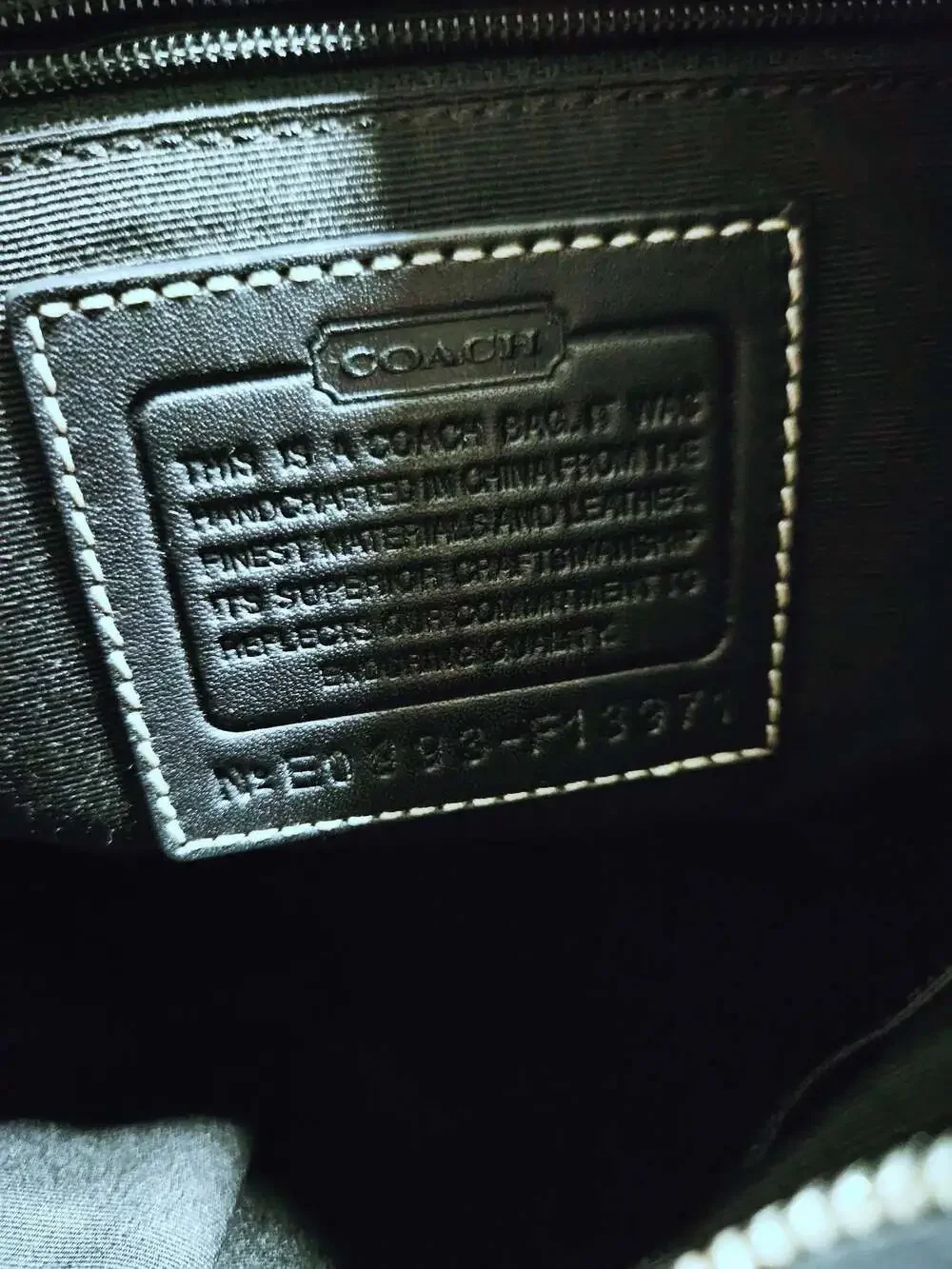 Vintage Coach Signature Black and White Canvas Hobo Bag with Turnlock Closure - Picture 15 of 16